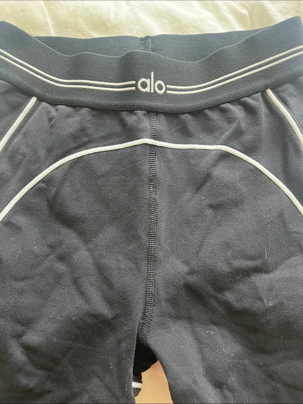 ALO Yoga Black Leggings with White Piping
